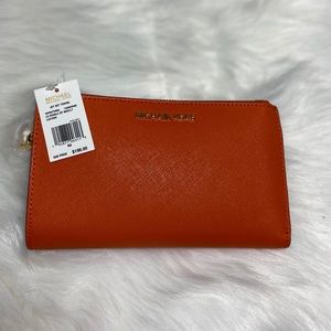 Michael Kors Double Zip Wristlet